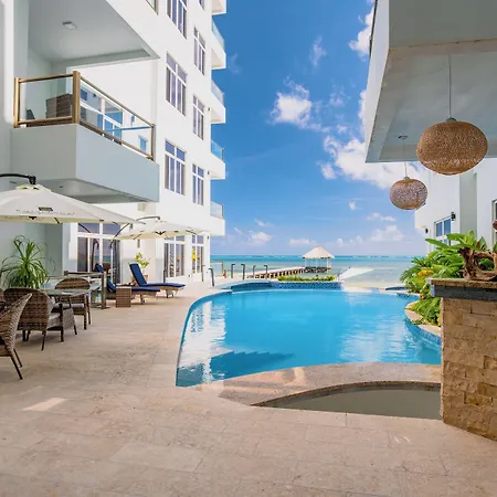 Royal Kahal Beach Resort