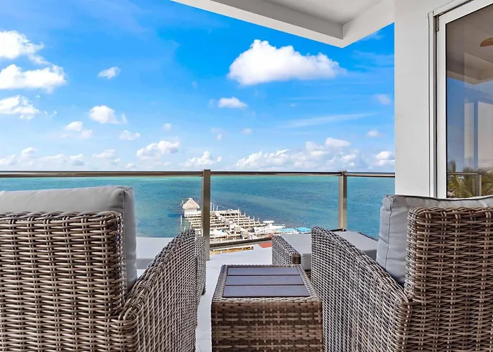 Royal Kahal Resort San Pedro (Ambergris Caye)