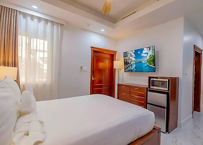 Royal Kahal Resort San Pedro (Ambergris Caye)